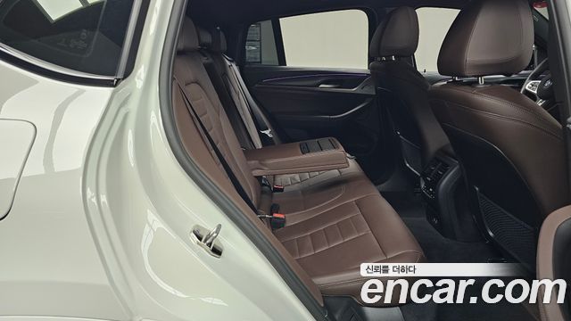 BMW X4 2025 — photo 16
