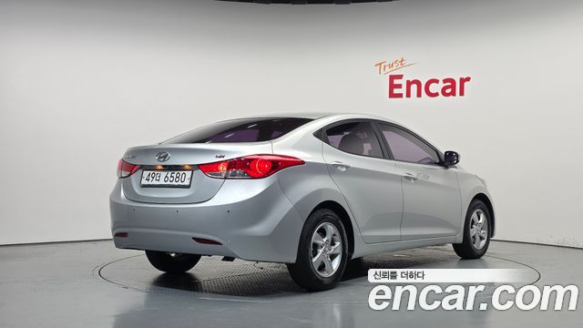 Hyundai AVANTE 2013 — photo 2