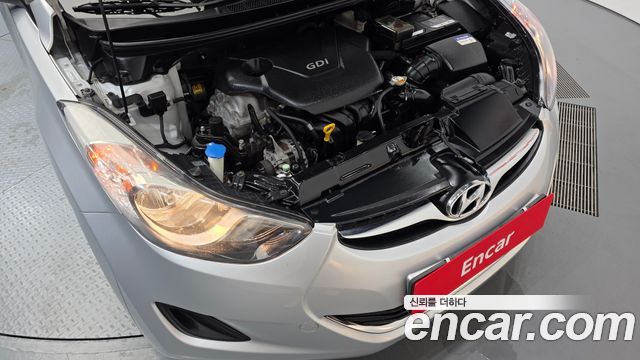 Hyundai AVANTE 2013 — photo 6