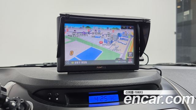 Hyundai AVANTE 2013 — photo 16