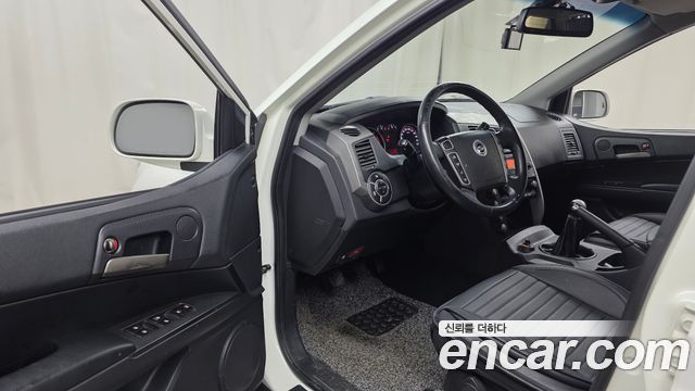 KG Mobility KORANDO 2014 — photo 13