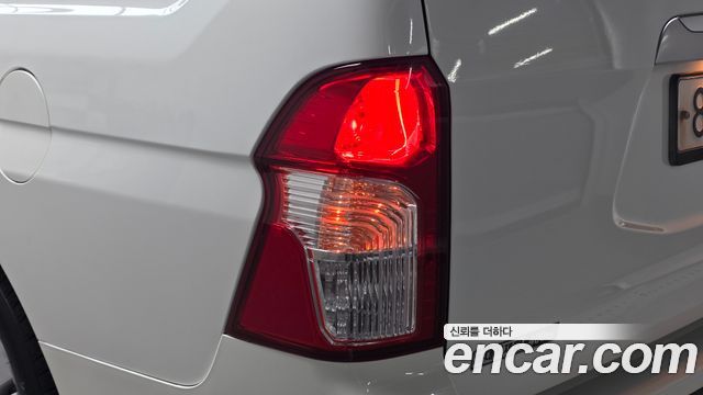 KG Mobility KORANDO 2014 — photo 9