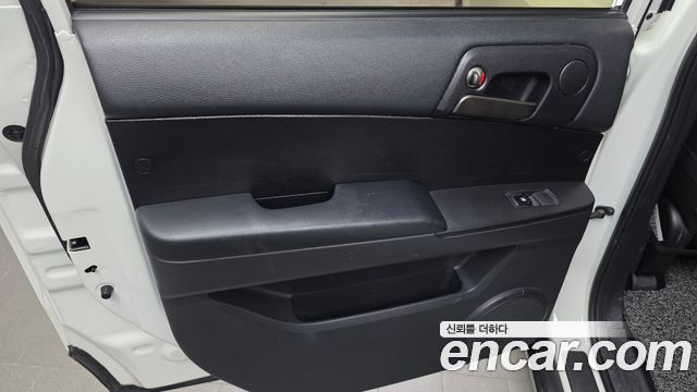 KG Mobility KORANDO 2014 — photo 15