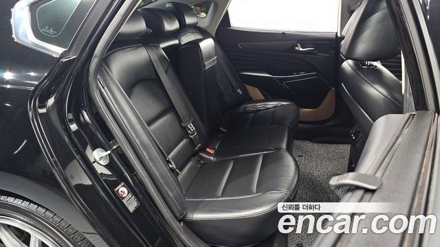 Kia K7 2020 — photo 17