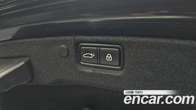 Kia K7 2020 — photo 23