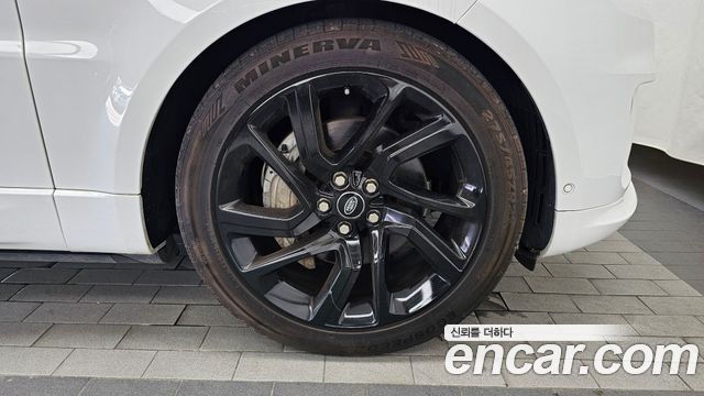 Land Rover Range Rover Sport 2021 — photo 7