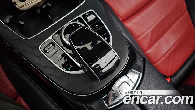 Mercedes-Benz E-Class 2018 — photo 18