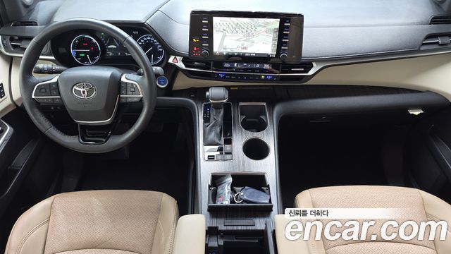 Toyota Sienna 2022 — photo 10