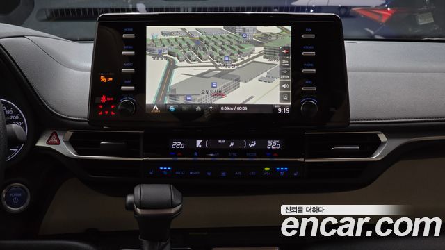 Toyota Sienna 2022 — photo 18