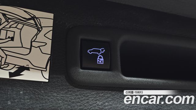 Toyota Sienna 2022 — photo 24