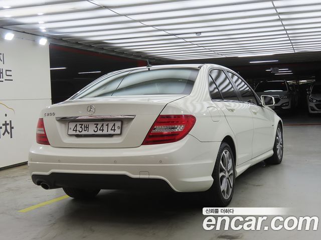 Mercedes-Benz C-Class 2012 — photo 4