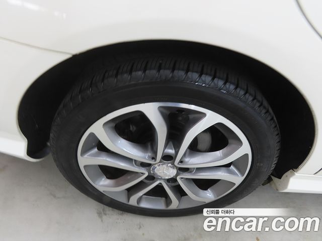 Mercedes-Benz C-Class 2012 — photo 20