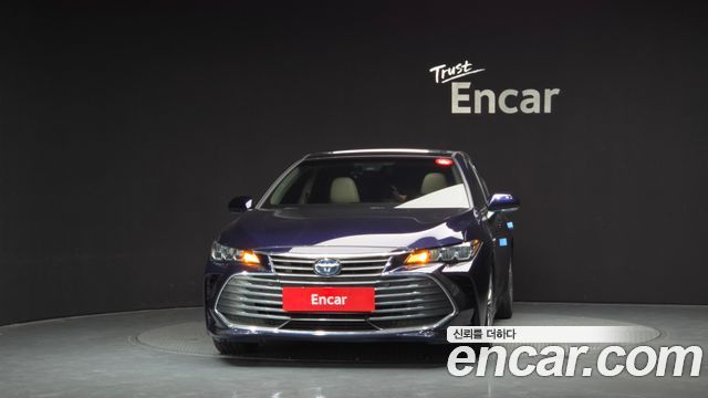 Toyota Avalon 2021 — photo 3