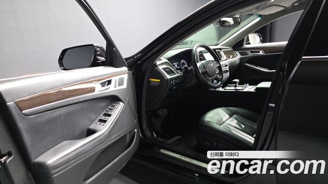 Genesis G80 2018 — photo 13