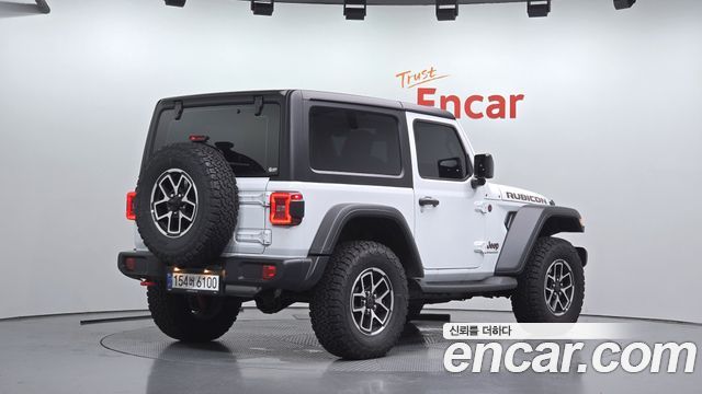 Jeep Wrangler 2025 — photo 2