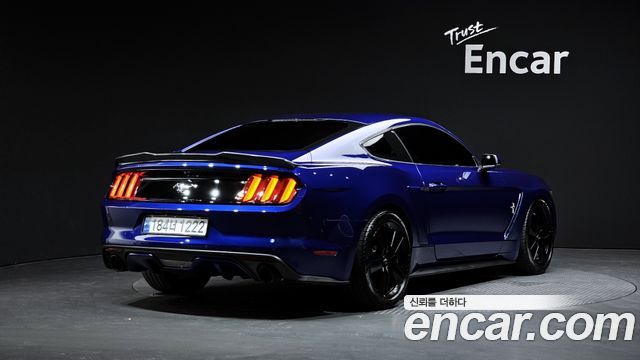 Ford Mustang 2016 — photo 2