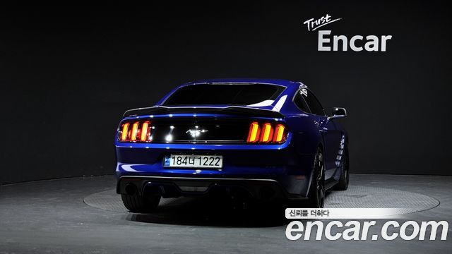 Ford Mustang 2016 — photo 4