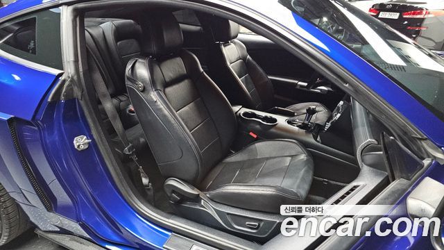 Ford Mustang 2016 — photo 10