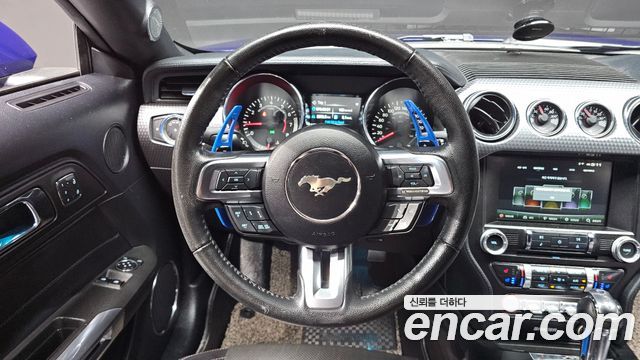 Ford Mustang 2016 — photo 12