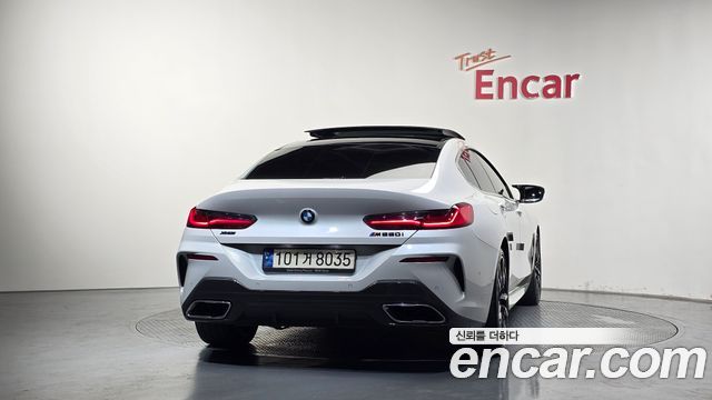 BMW 8-Series 2023 — photo 4
