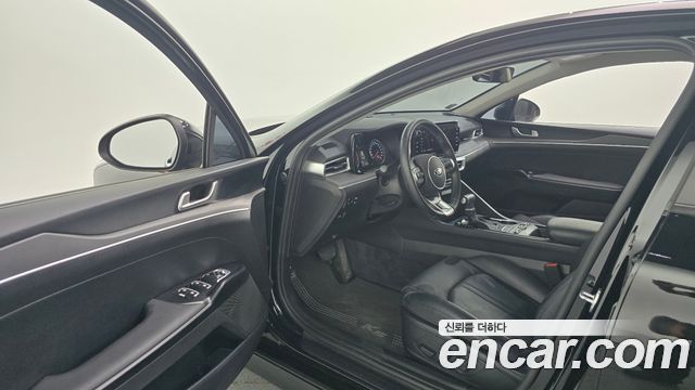 Kia K5 2021 — photo 13