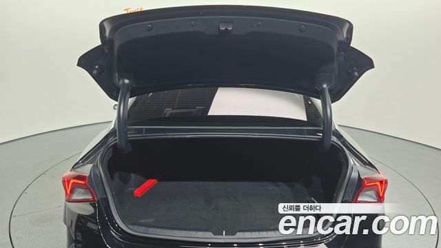 Kia K5 2021 — photo 24