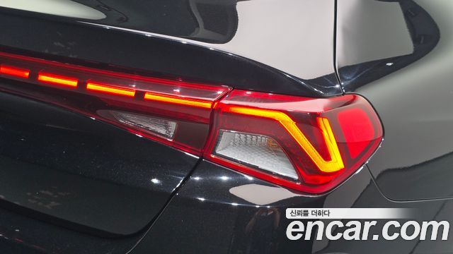 Kia K5 2021 — photo 9