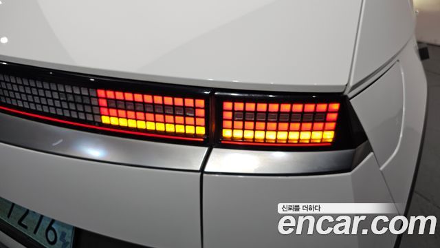 Hyundai Ioniq5 2022 — photo 9