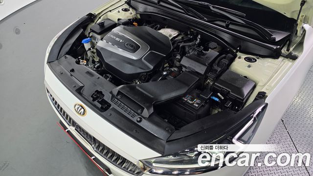 Kia K7 2017 — photo 6