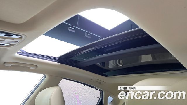 Kia K7 2017 — photo 18