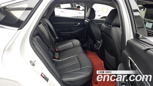 Hyundai Sonata 2023 — photo 12