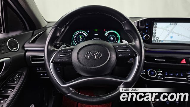 Hyundai Sonata 2023 — photo 13