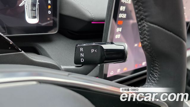 Polestar Polestar 4 2026 — photo 12
