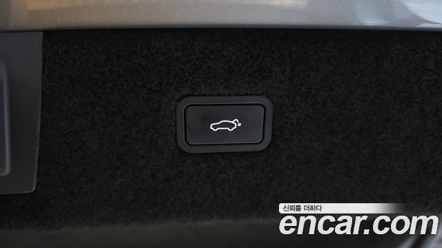 Polestar Polestar 4 2026 — photo 23
