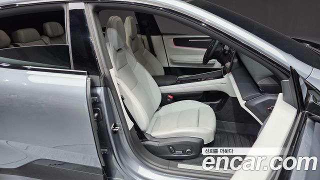 Polestar Polestar 4 2026 — photo 16