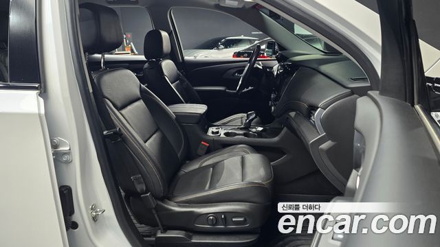 Chevrolet Korea Traverse 2021 — photo 13