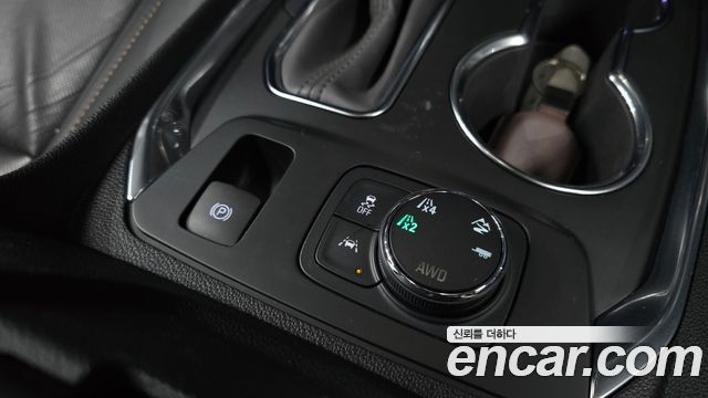 Chevrolet Korea Traverse 2021 — photo 23