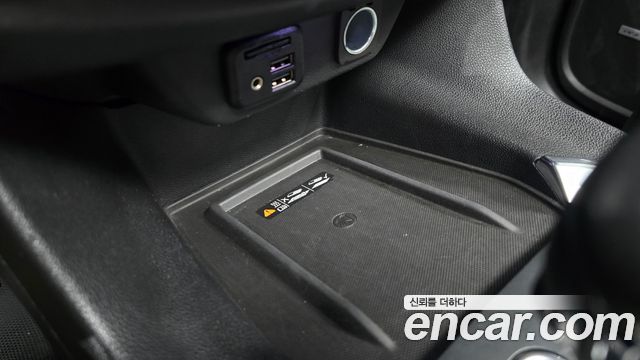 Chevrolet Korea Traverse 2021 — photo 26