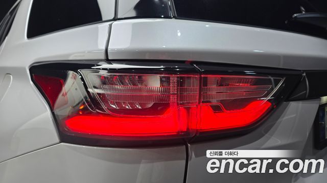 Chevrolet Korea Traverse 2021 — photo 9