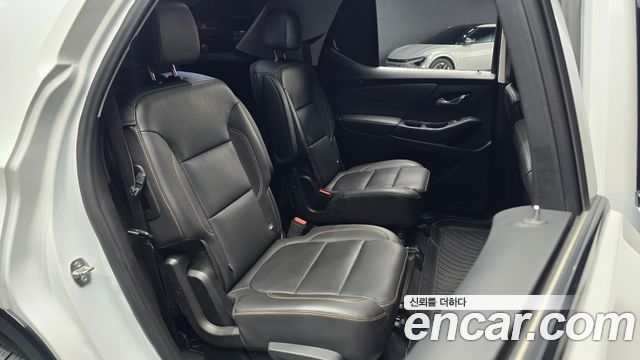 Chevrolet Korea Traverse 2021 — photo 16