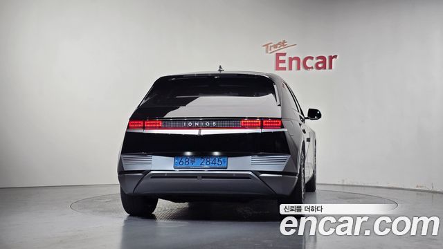 Hyundai Ioniq5 2023 — photo 4