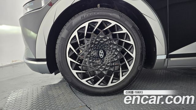 Hyundai Ioniq5 2023 — photo 5