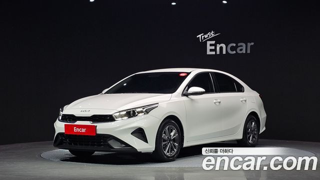 Kia K3 2022 — photo 1