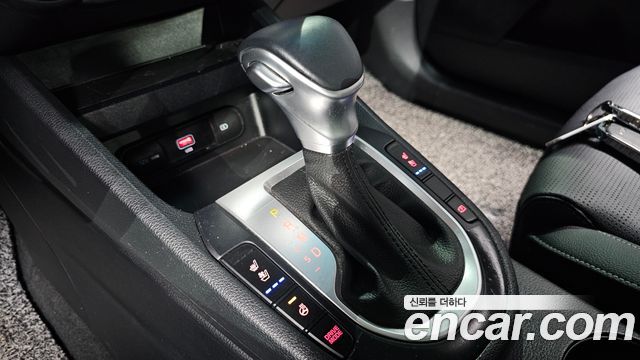Kia K3 2022 — photo 12