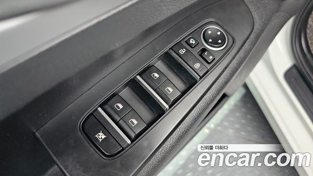 Kia K3 2022 — photo 17