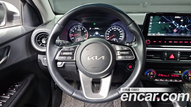 Kia K3 2022 — photo 19