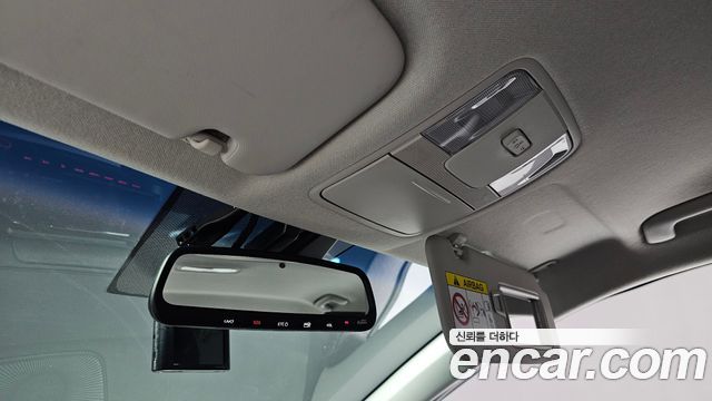 Kia K3 2022 — photo 28