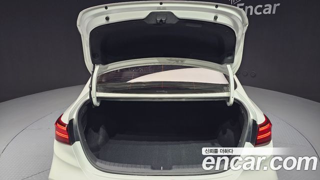 Kia K3 2022 — photo 31