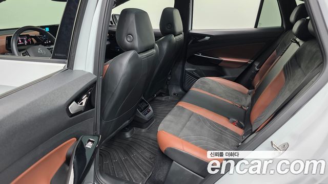 Volkswagen ID.4 2023 — photo 18