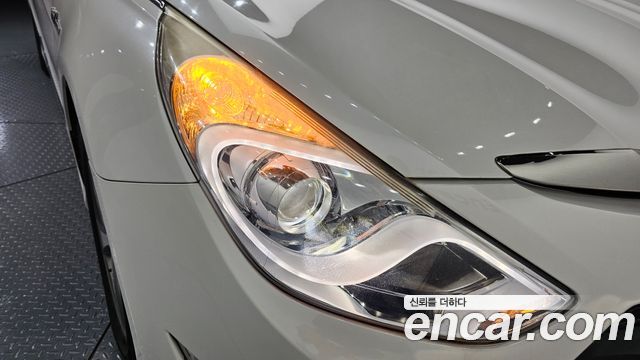 Hyundai Sonata 2012 — photo 8
